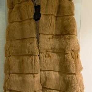 Elegant rabbit Fur Jacket in Tan